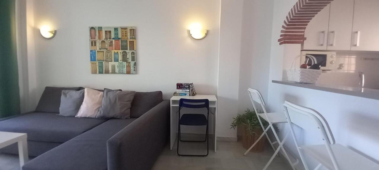 Carihuela Un Dormitorio Junto Al Mar Apartment Torremolinos Exterior foto