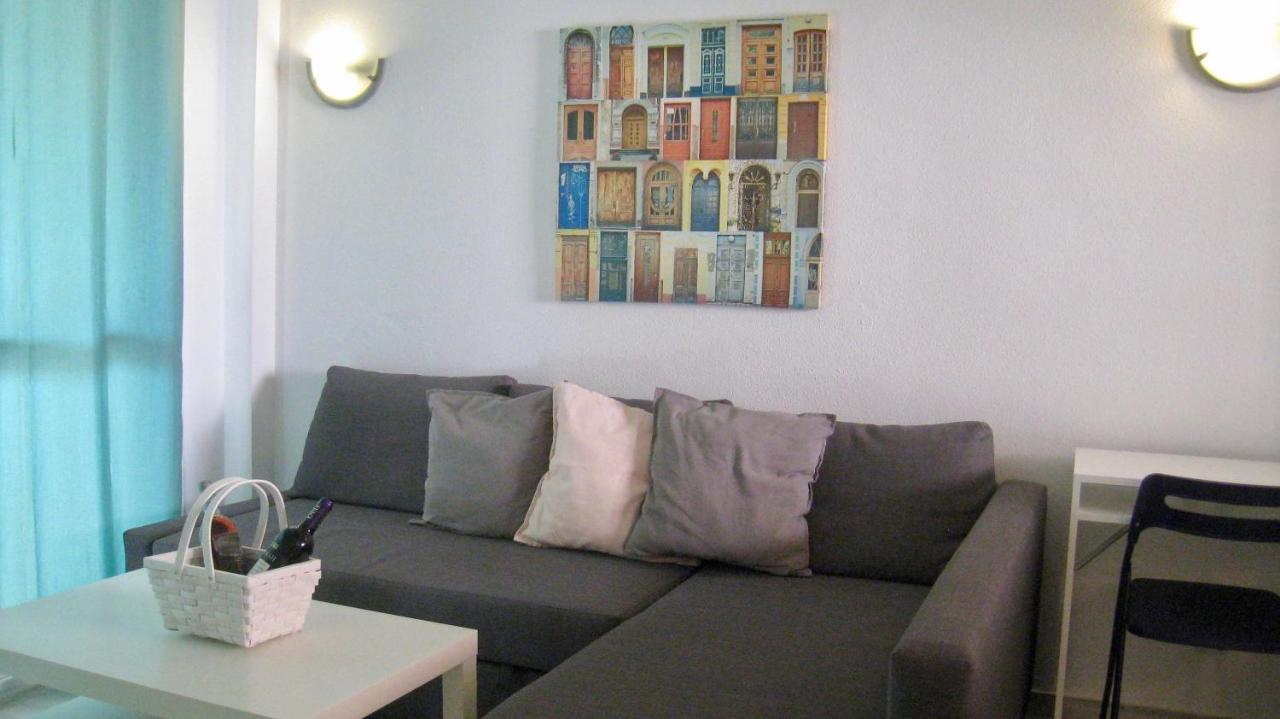 Carihuela Un Dormitorio Junto Al Mar Apartment Torremolinos Exterior foto