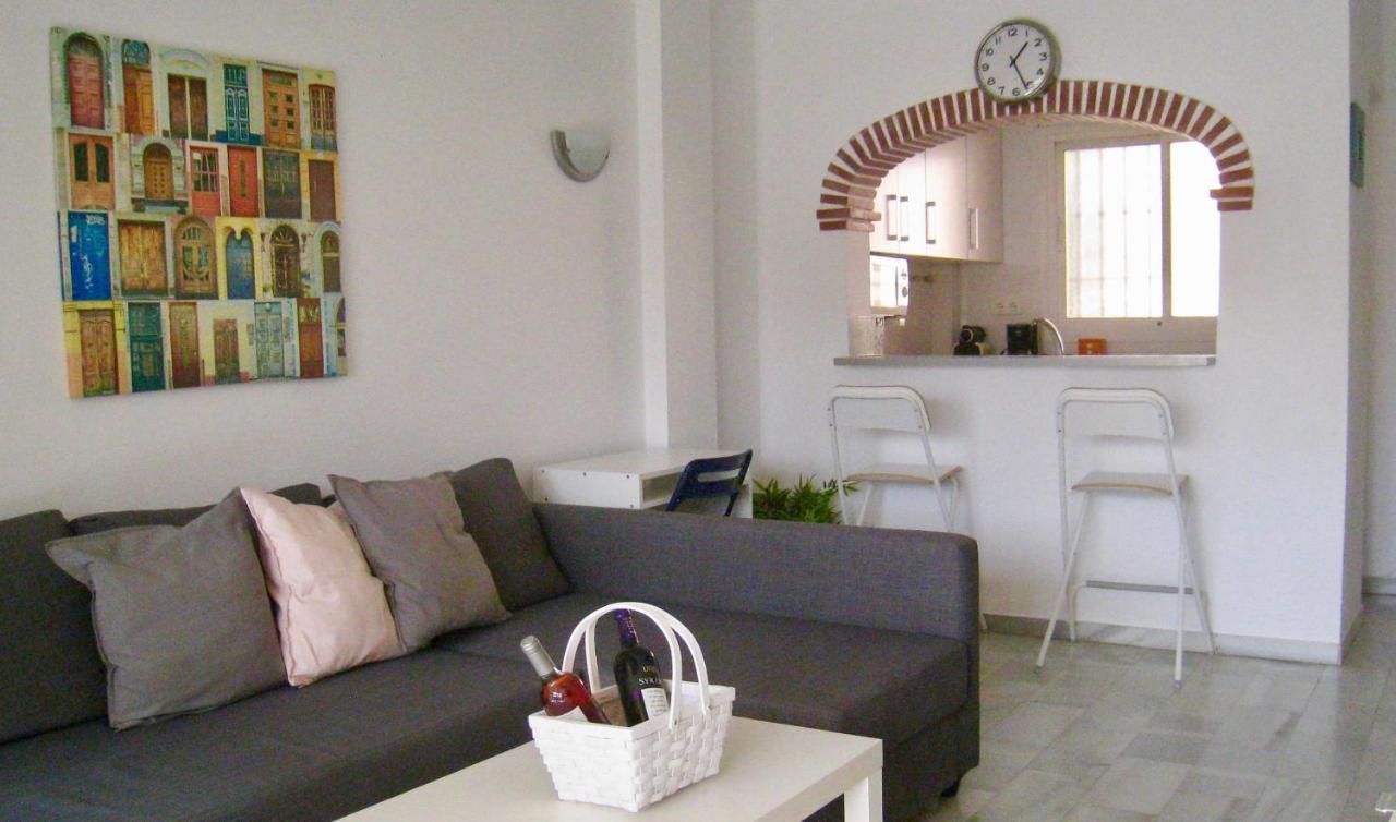 Carihuela Un Dormitorio Junto Al Mar Apartment Torremolinos Exterior foto